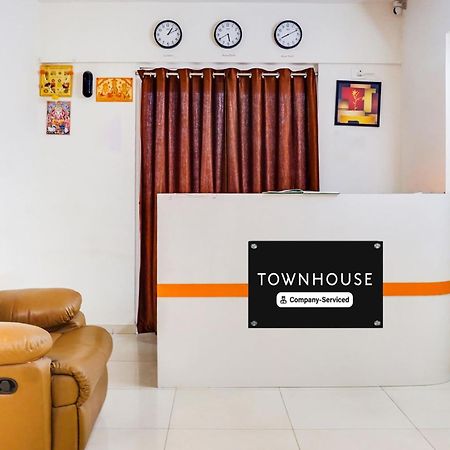 Super Townhouse Lohegaon Near Pune Airport Formerly Landmark Regency Lohogaon Exterior photo